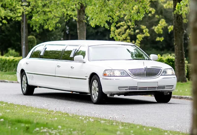 Wedding limos near you Wedding limos near you
