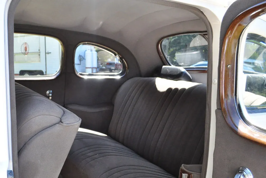 1939 Packard interior, photo 8 for wedding car rental in Windsor, CT