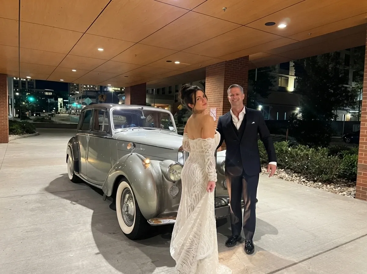1952 Bentley Mark VI, bookable now