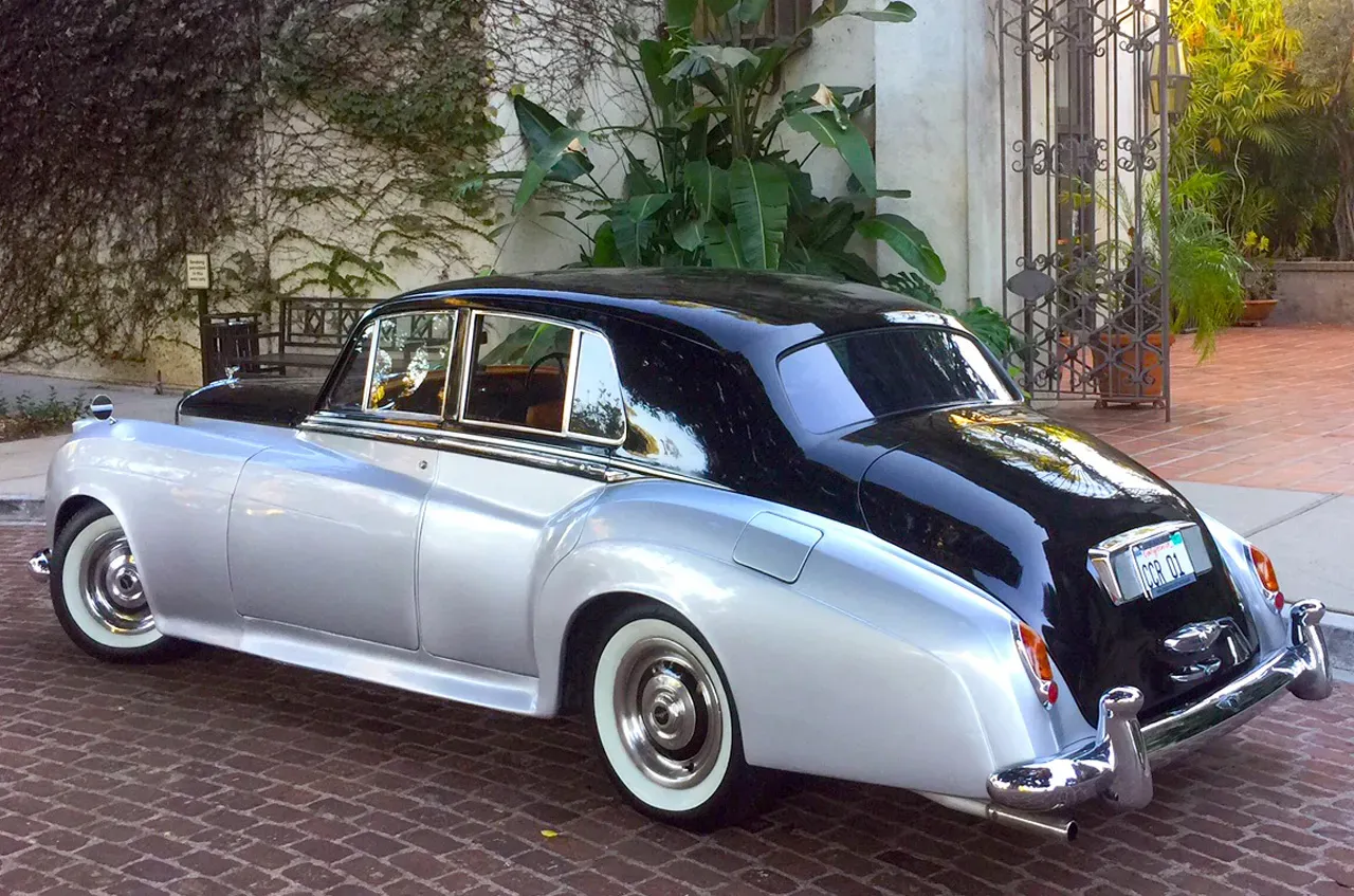 Silver 1957 Bentley SI, photo 4 for wedding car rental in Nevada