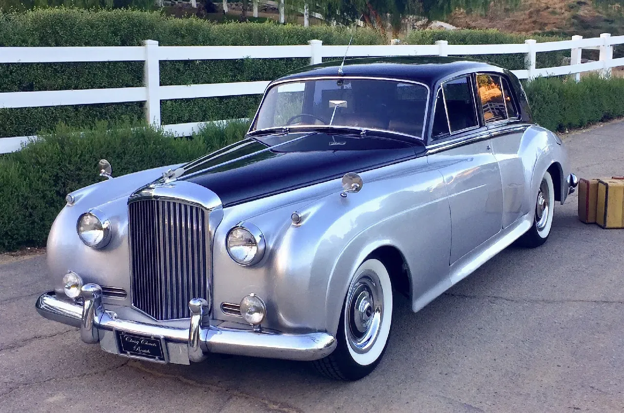 Silver 1957 Bentley SI exterior, photo 4 for wedding car rental