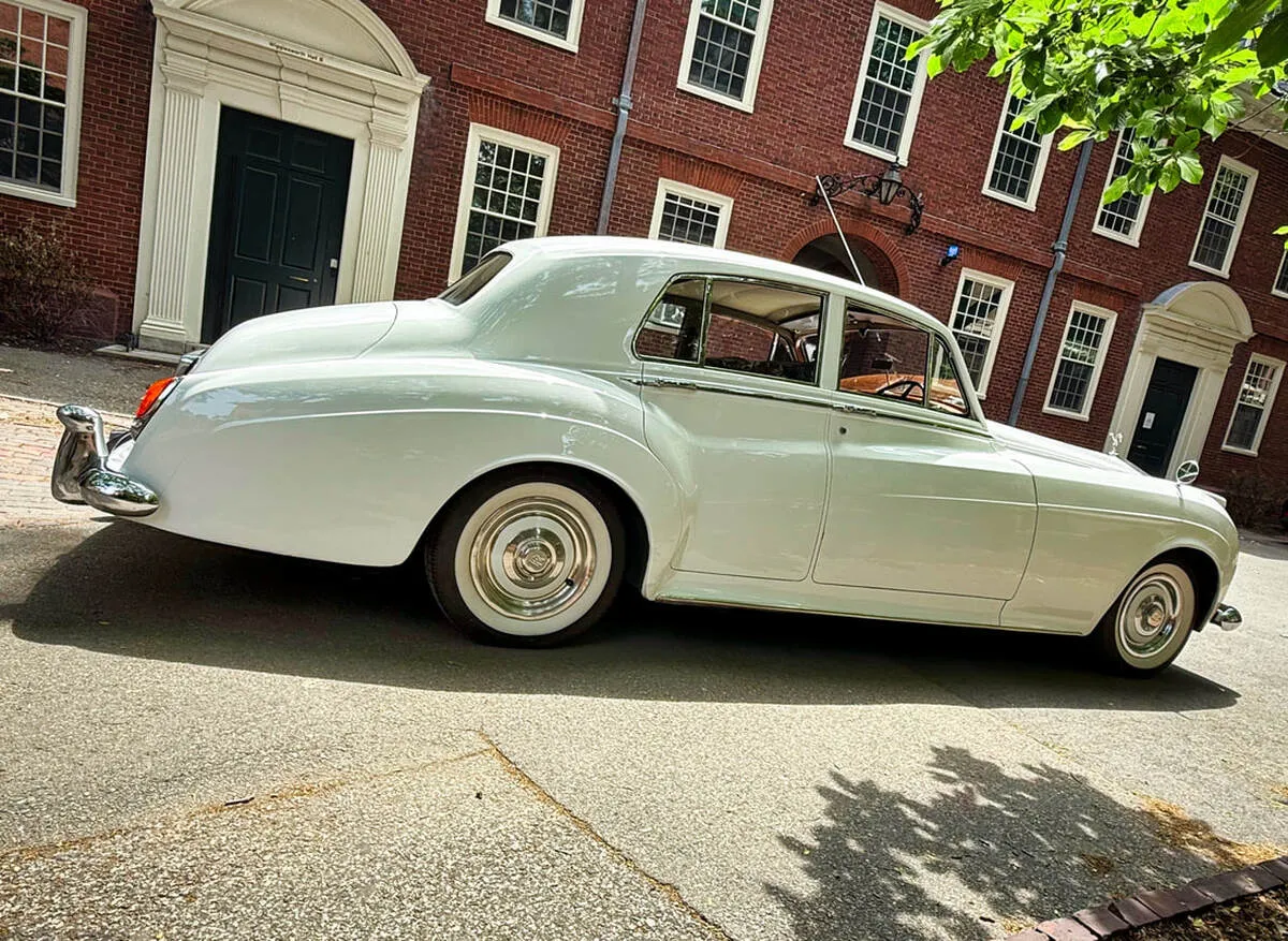 1961 Rolls-Royce Silver Cloud exterior, photo 3 for wedding car rental in East Granby, CT