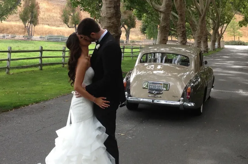 Gray 1963 Rolls Royce Silver Cloud III, photo 3 for wedding car rental in Round Mountain, CA