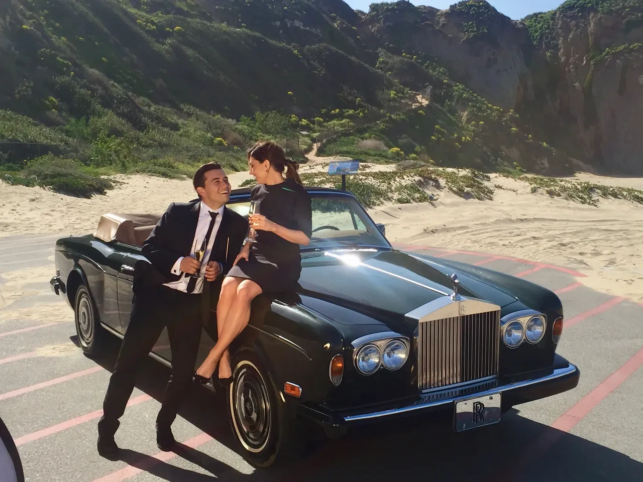 Green 1983 Rolls Royce Corniche Convertible exterior with convertible roof, photo 5 for wedding car rental Green 1983 Rolls Royce Corniche Convertible exterior with convertible roof, photo 5 for wedding car rental