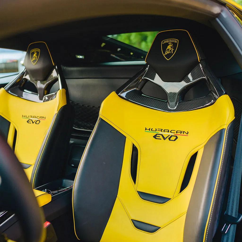 2022 Lamborghini Huracan EVO Giallo Orion finished in gold, take 4