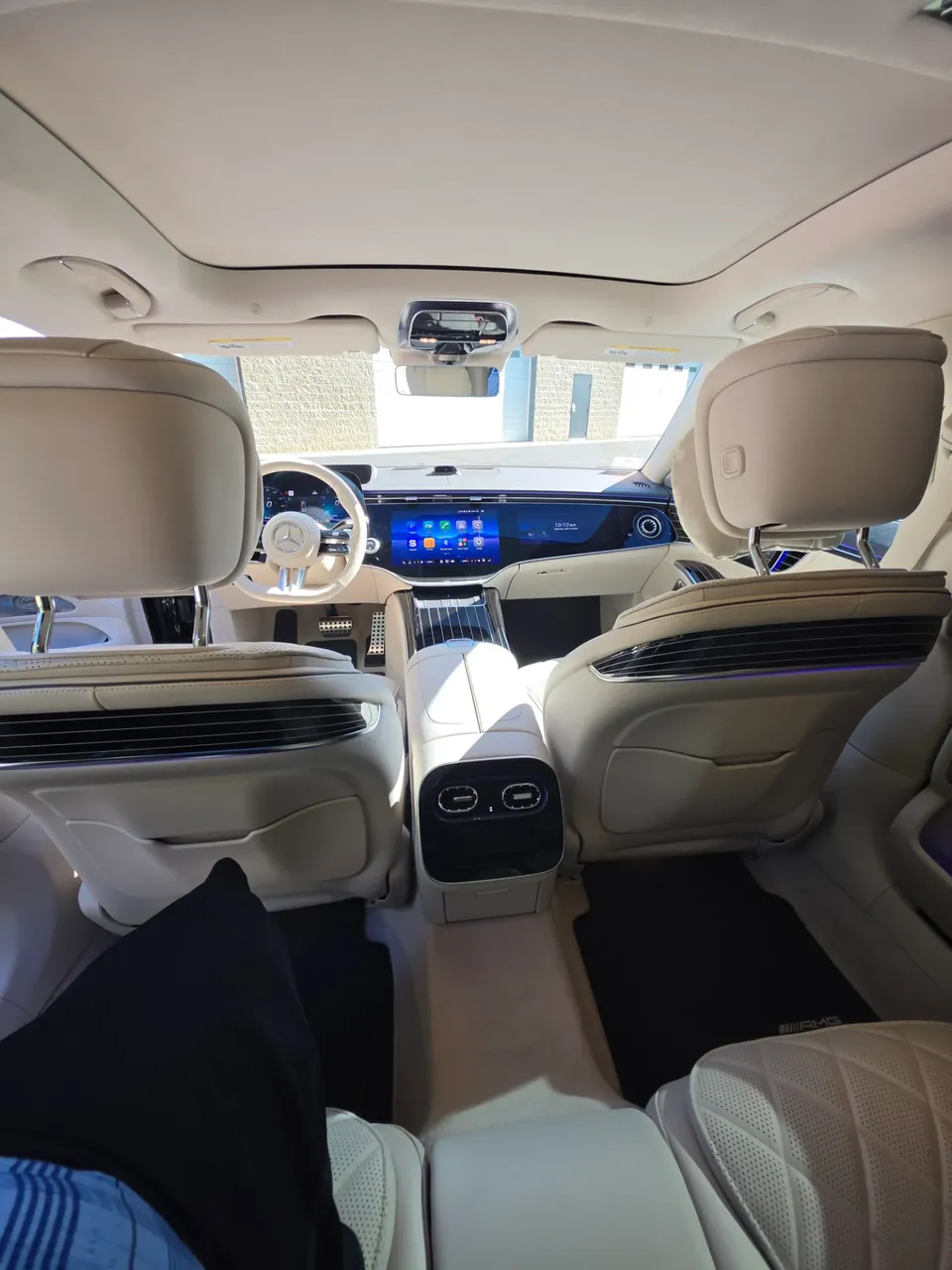 Black 2027 Mercedes-Benz S580 4 Passenger Sedan, photo 7 for wedding car rental in North Canton, CT