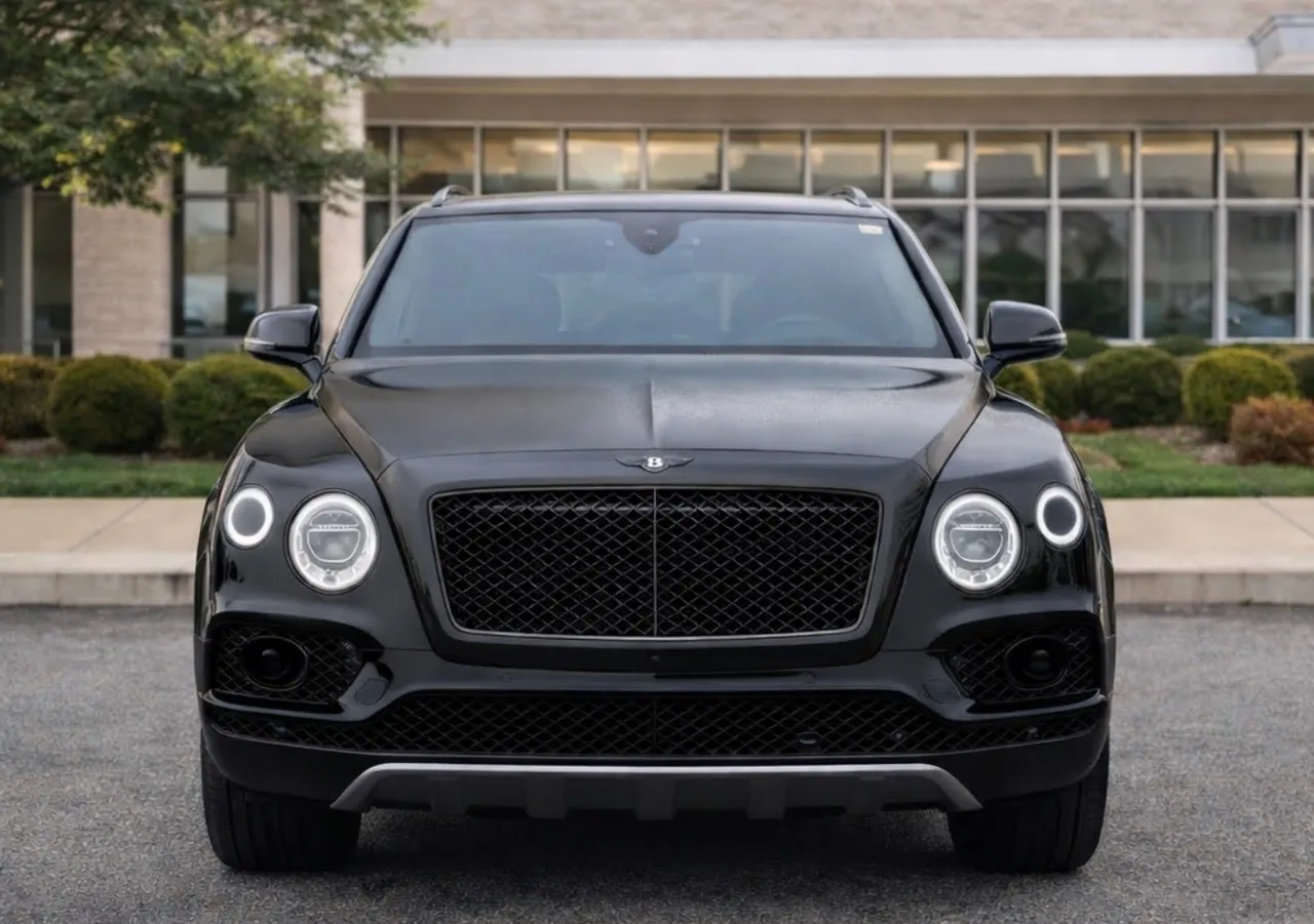 Bentley Bentayga finished in black, bookable now