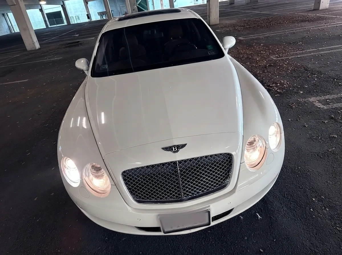 Bentley Continental Flying Spur finished in white, take 8