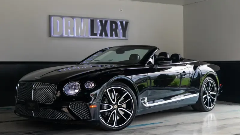 Black Bentley Continental GTC for wedding car rental in Southfield, MI Black Bentley Continental GTC for wedding car rental in Southfield, MI