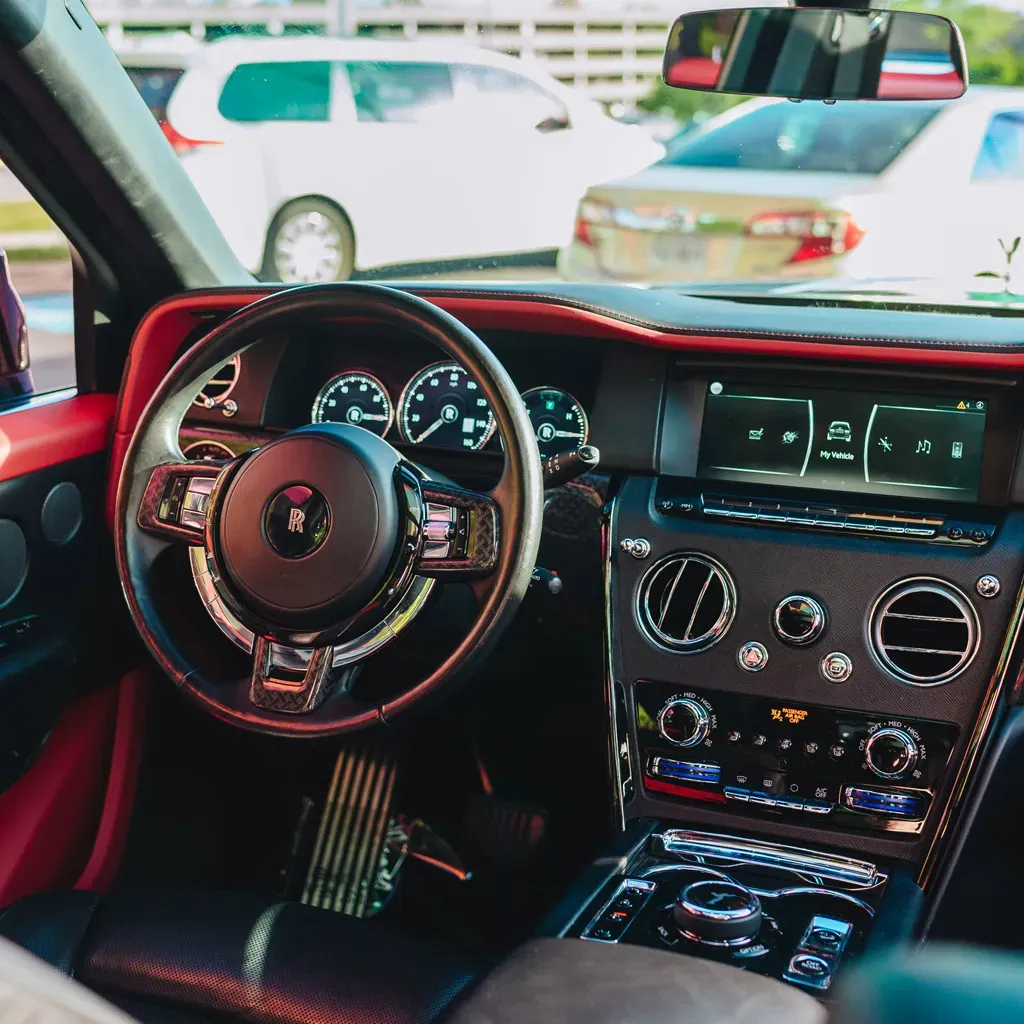Black Badge Rolls-Royce Cullinan Diamond Xirralic, photo 11 for wedding car rental in Rockville, MD
