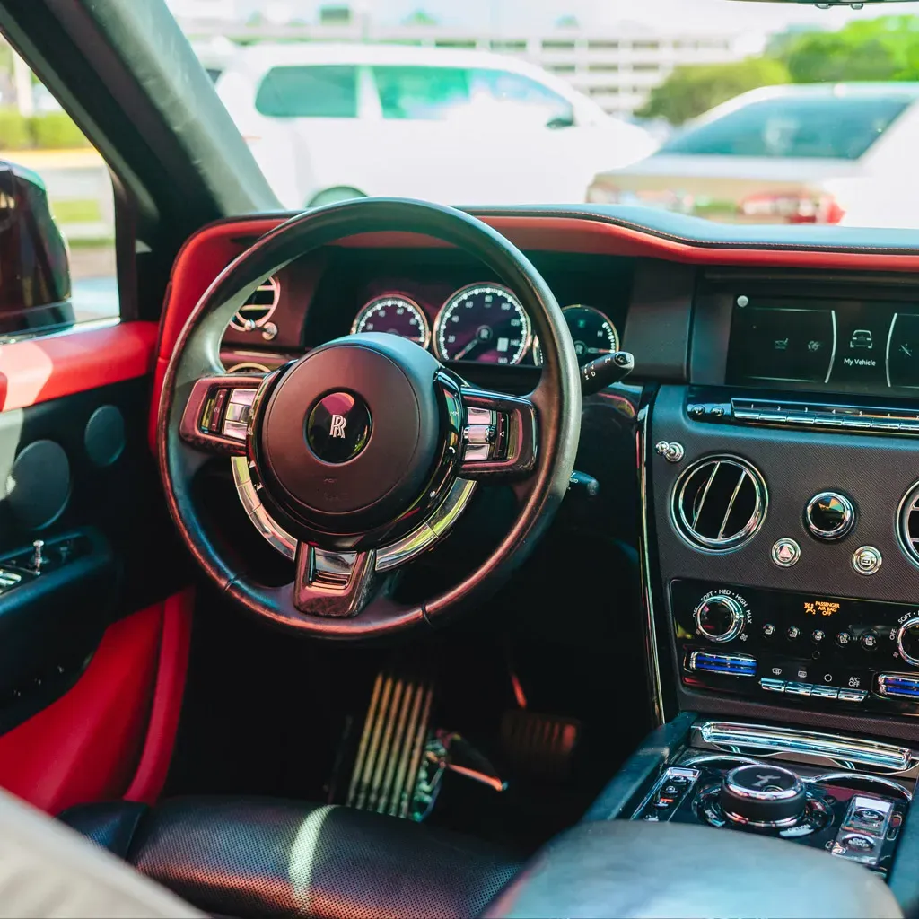 Black Badge Rolls-Royce Cullinan Diamond Xirralic, photo 4 for wedding car rental in Rockville, MD