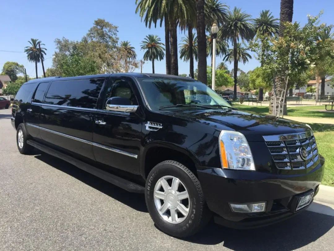 Black Stretched Cadillac Escalade Black Stretched Cadillac Escalade for wedding car rental
