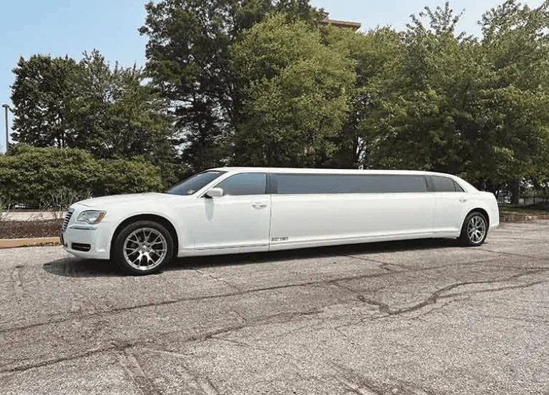 White C300 Limousine for wedding car rental in Mechanicsburg, PA