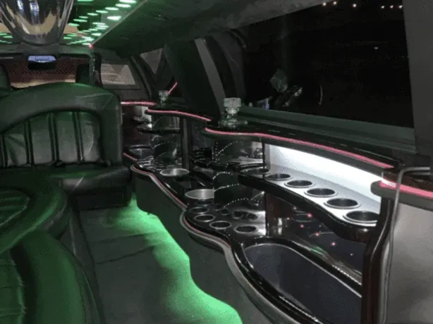 Black C300 Limousine C300 Limousine finished in black, bookable now