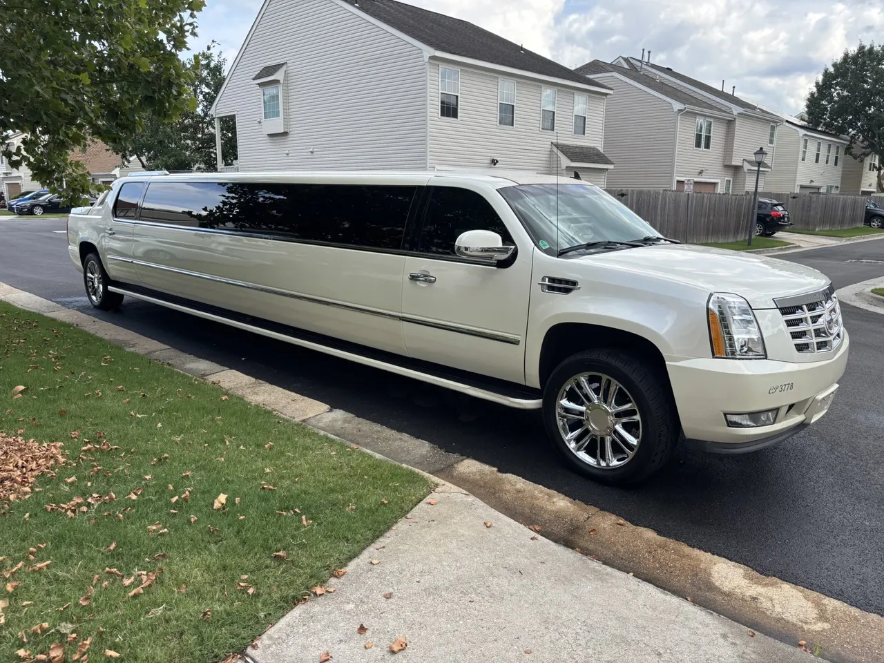 Cadillac Escalade Limousine for wedding car rental