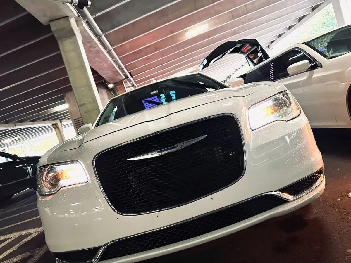 White Chrysler 300 exterior for wedding car rental