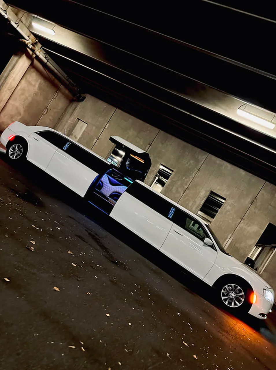White Chrysler 300 Jet Doors exterior with bridal (jet) door, photo 9 for wedding car rental