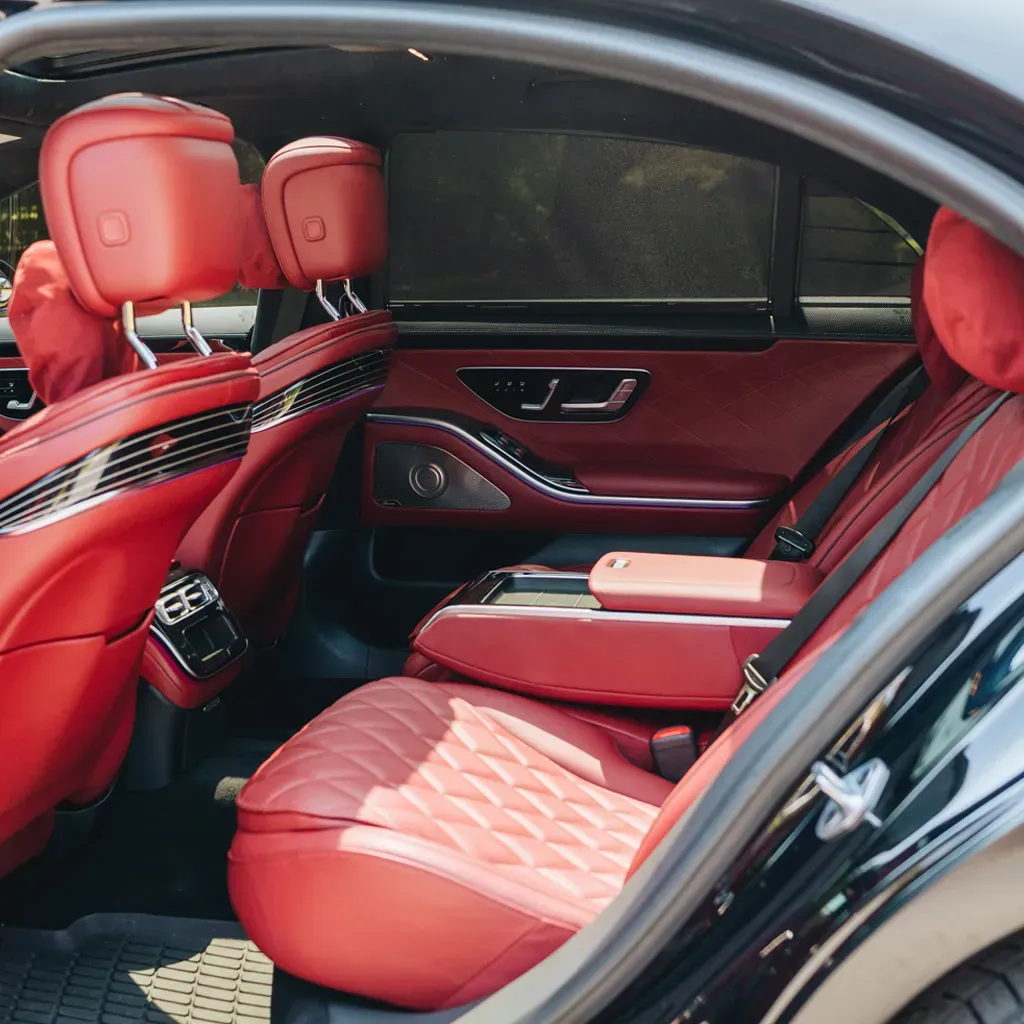 Black Designo S580 Mercedes-Benz 2023 with Starlight Roof, photo 12 for wedding car rental in Rockville, MD