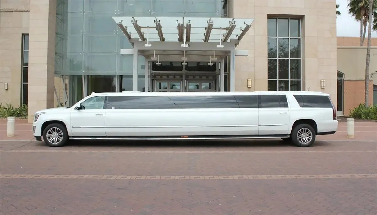 Black Escalade Limousines, photo 8 for wedding car rental