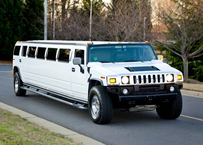 Hummer Limousine White Hummer Limousine for wedding car rental