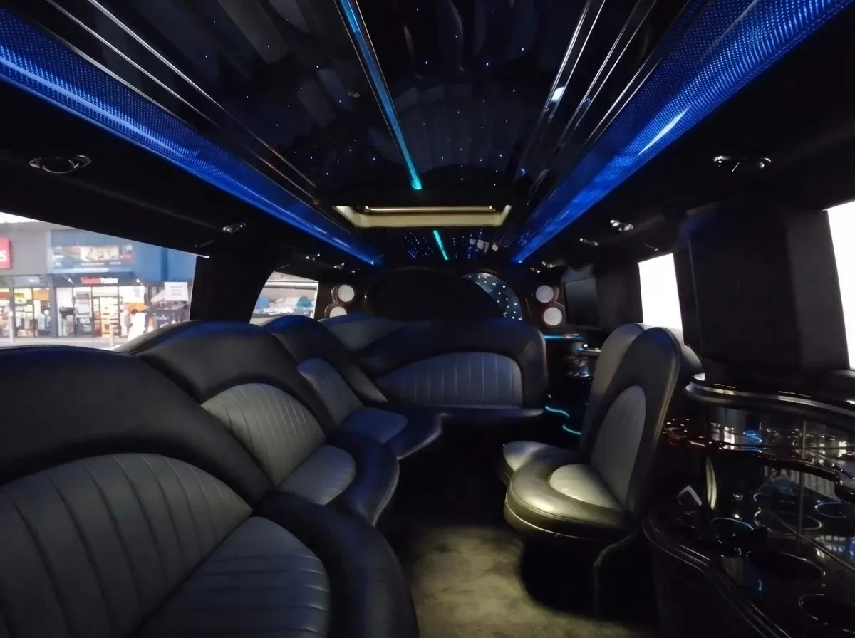 Hummer Limousine finished in black, take 3