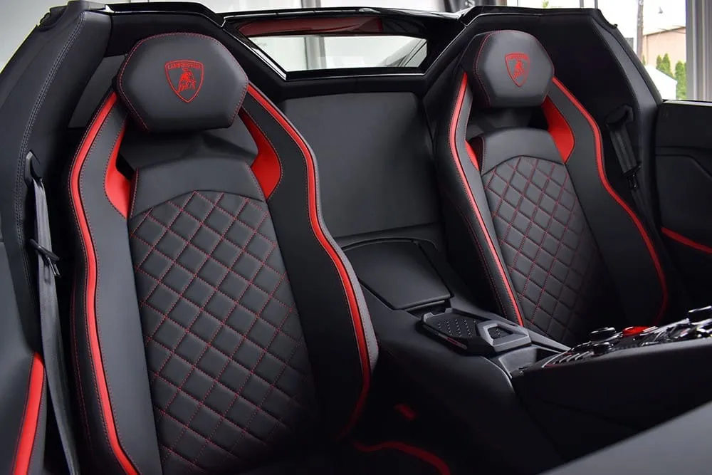 Lamborghini Aventador S finished in red, take 3