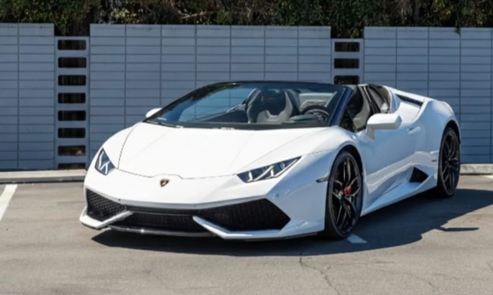 Lamborghini Huracán Spyder finished in white, bookable now Lamborghini Huracán Spyder finished in white, bookable now