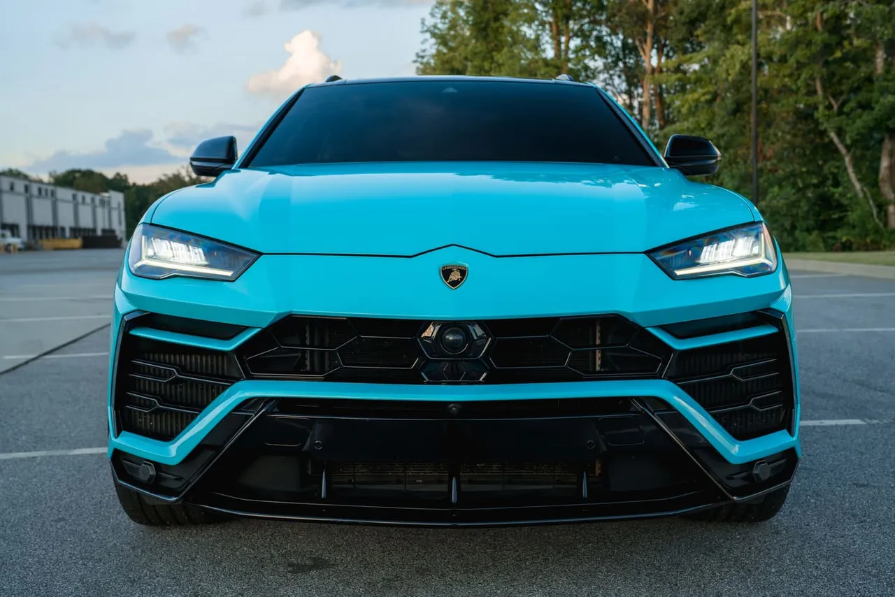 Lamborghini Urus finished in blue, take 3