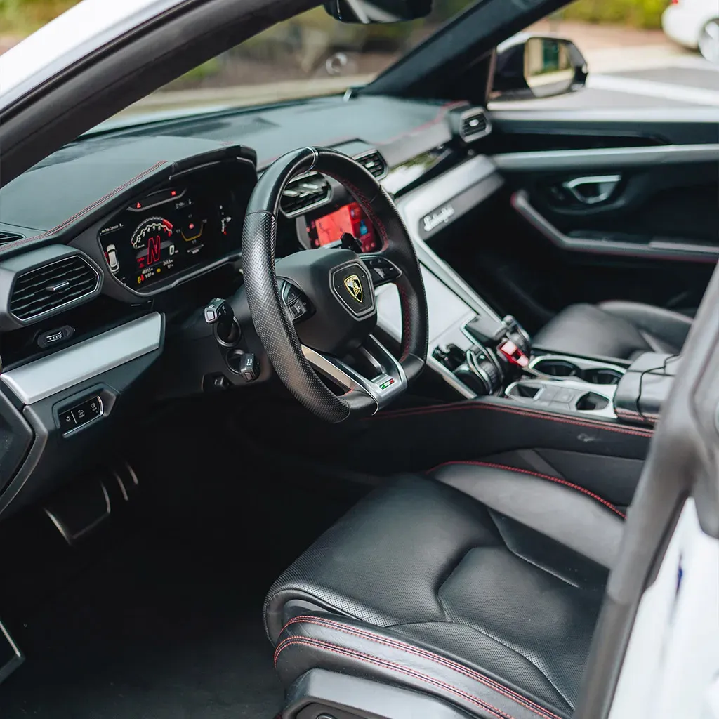 Lamborghini Urus Ibis White, photo 6 for wedding car rental in Rockville, MD