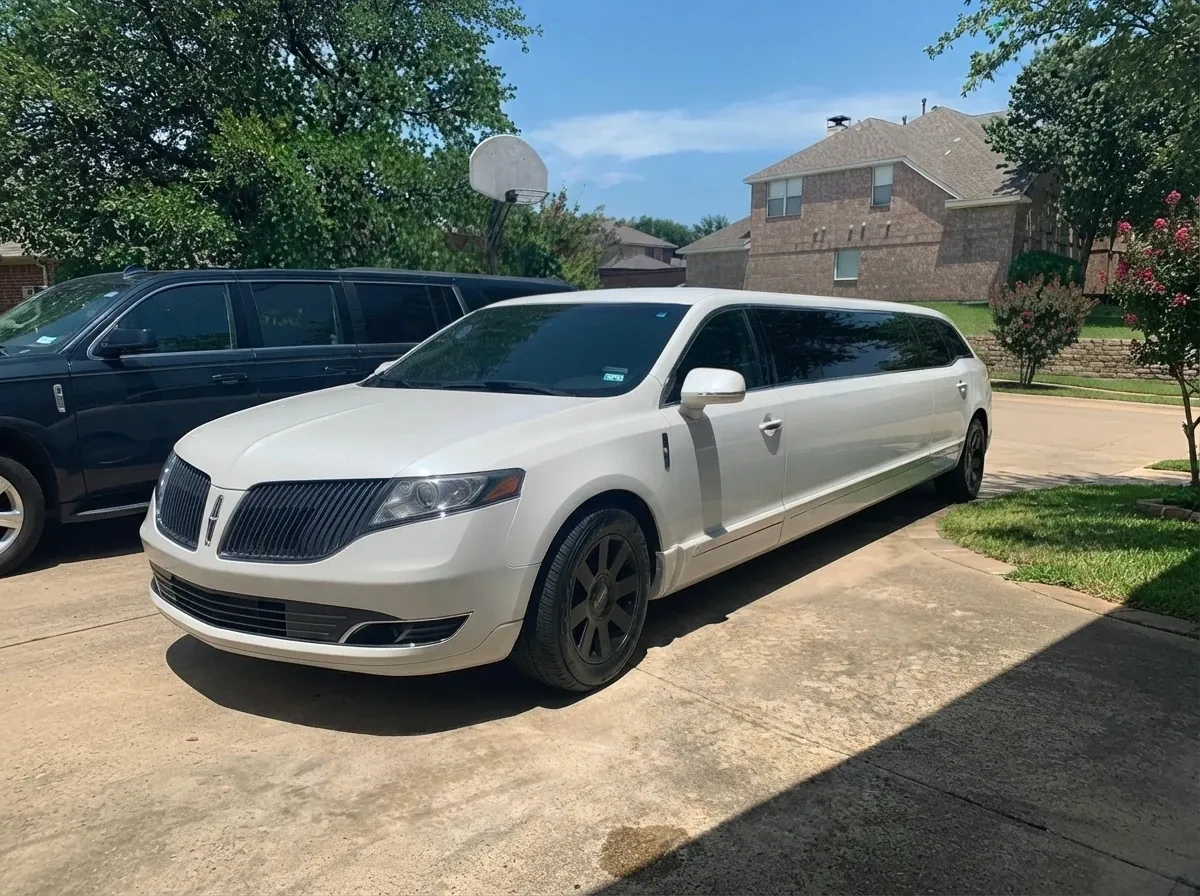 Lincoln MKT Limousine Lincoln MKT Limousine finished in white, bookable now