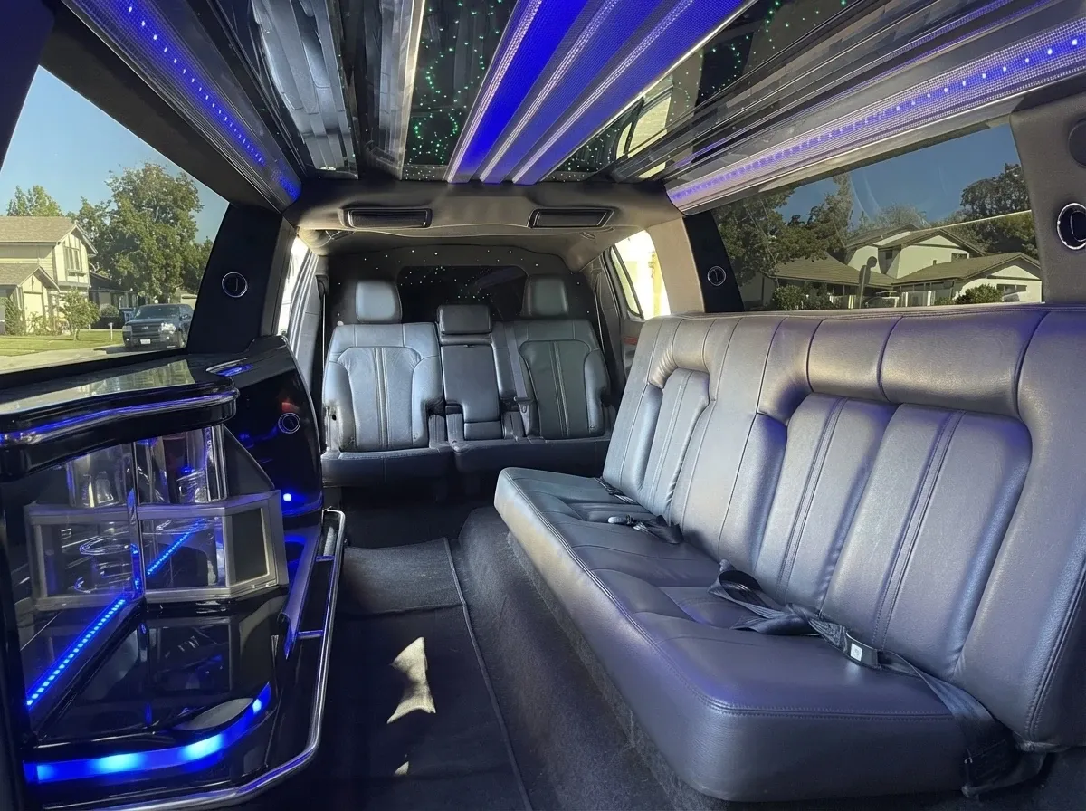 Black Lincoln Town Car Limousine Lincoln Town Car Limousine finished in black, bookable now