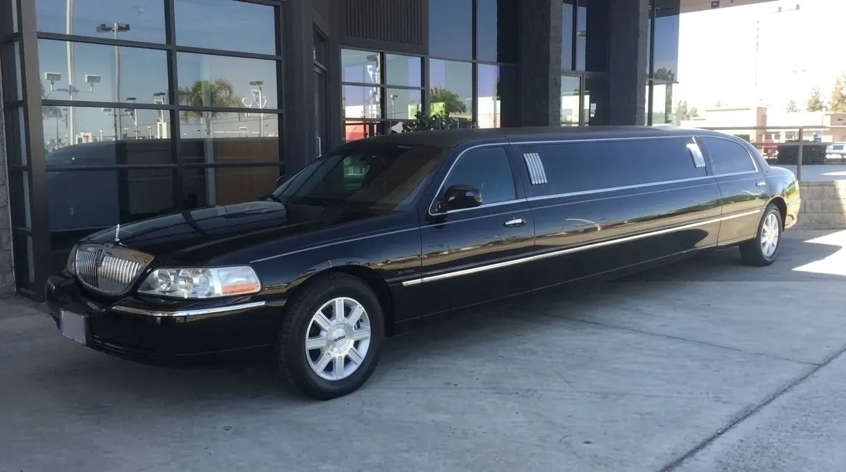 Lincoln Town Car Limousine finished in black, bookable now