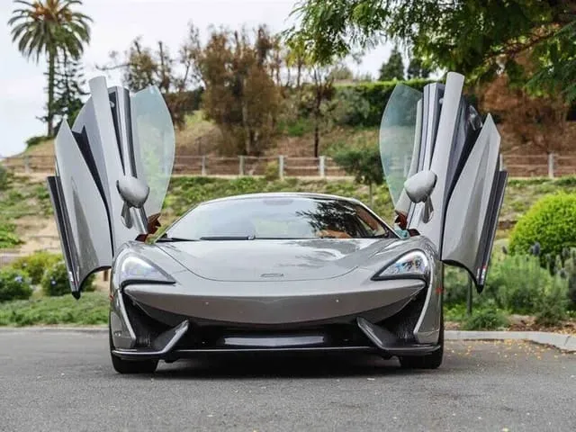 McLaren 570S finished in silver, take 4