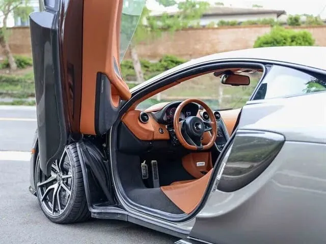 McLaren 570S finished in silver, take 9