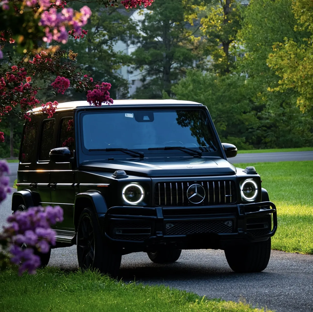 Mercedes AMG G63 — Black, bookable now Mercedes AMG G63 — Black, bookable now