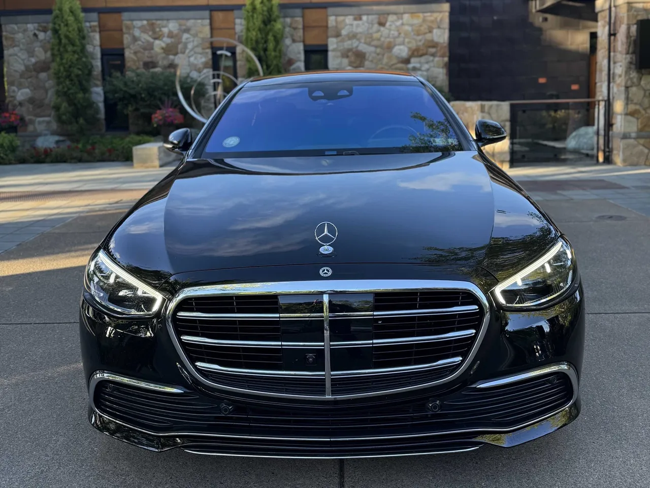 Mercedes-Benz S-Class finished in black, bookable now
