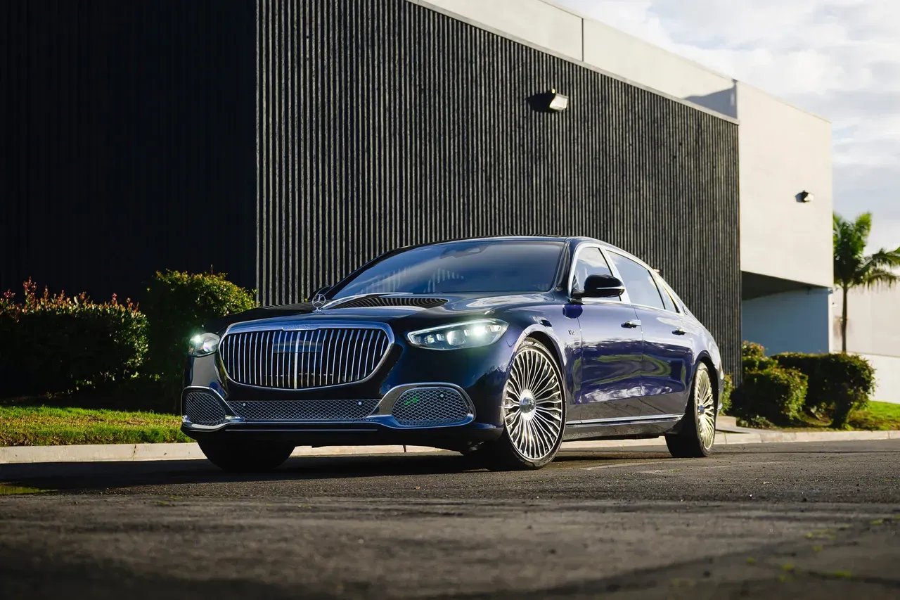 Mercedes-Maybach First-Class Sedan for wedding car rental in San Jose, CA