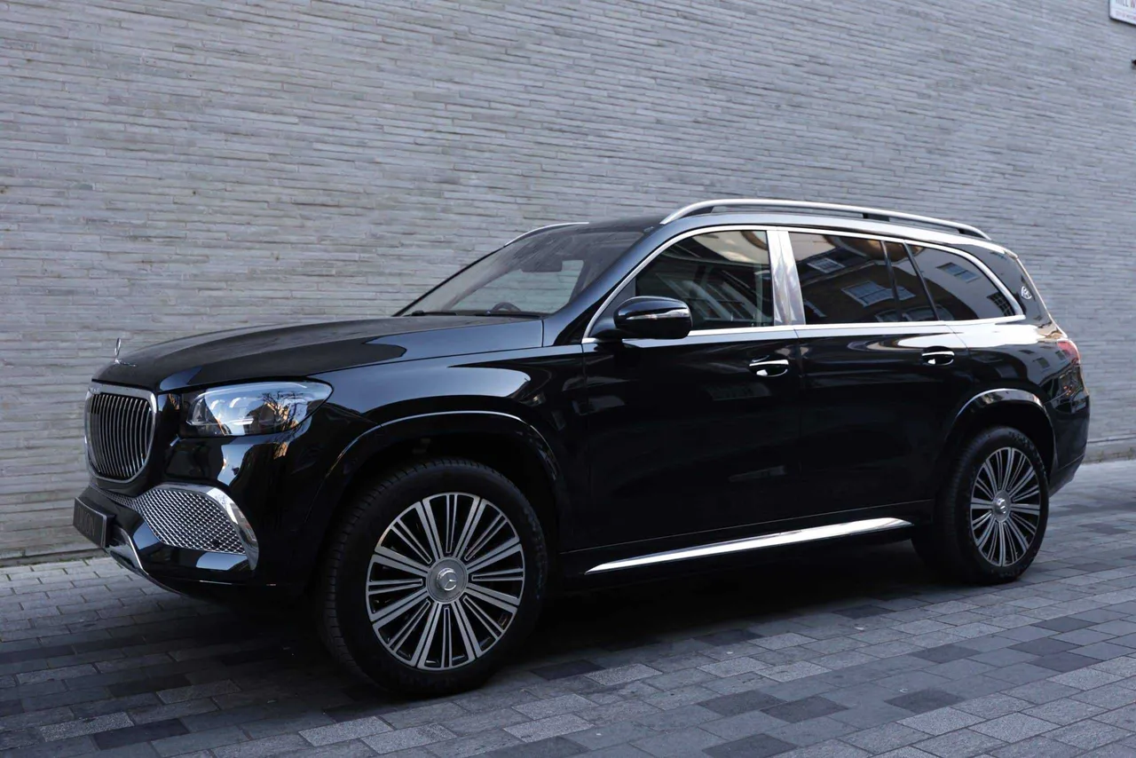 Black Mercedes-Maybach GLS for wedding car rental in North Canton, CT