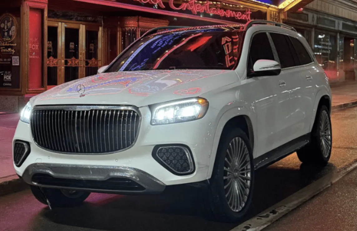White Mercedes-Maybach GLS600 for wedding car rental in Southfield, MI