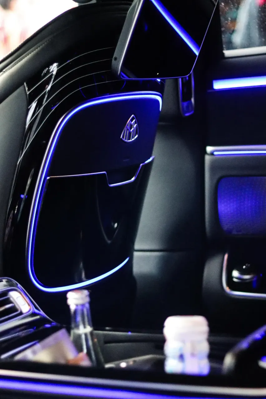 Mercedes Maybach S580 — Chrome, take 6
