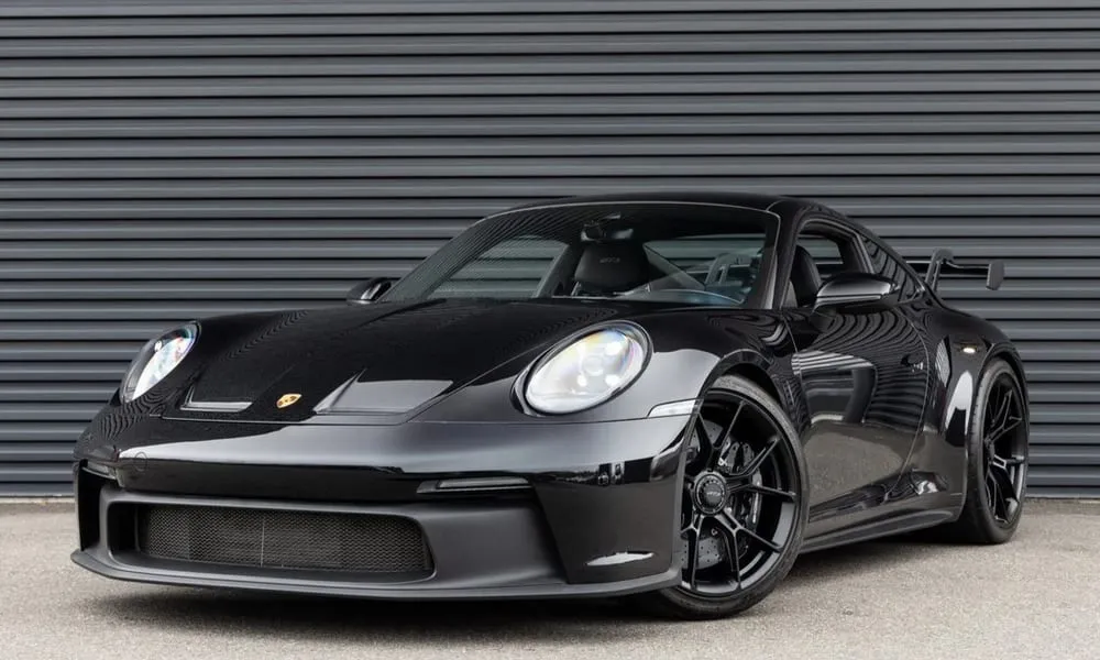 Porsche 911 GT3 finished in black, bookable now Porsche 911 GT3 finished in black, bookable now