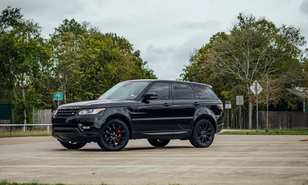 Range Rover Sport finished in black, bookable now
