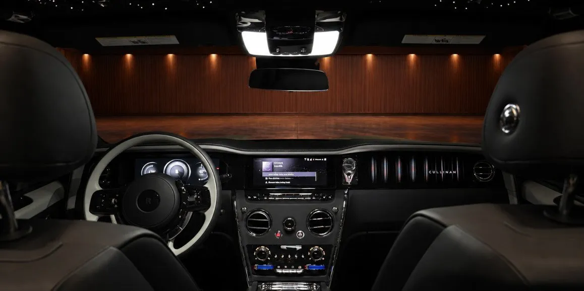 Rolls-Royce Cullinan interior for wedding car rental in Brodheadsville, PA