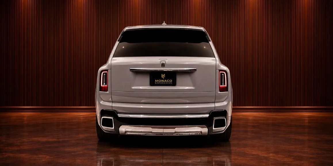 Silver Rolls-Royce Cullinan exterior, photo 3 for wedding car rental in Brodheadsville, PA
