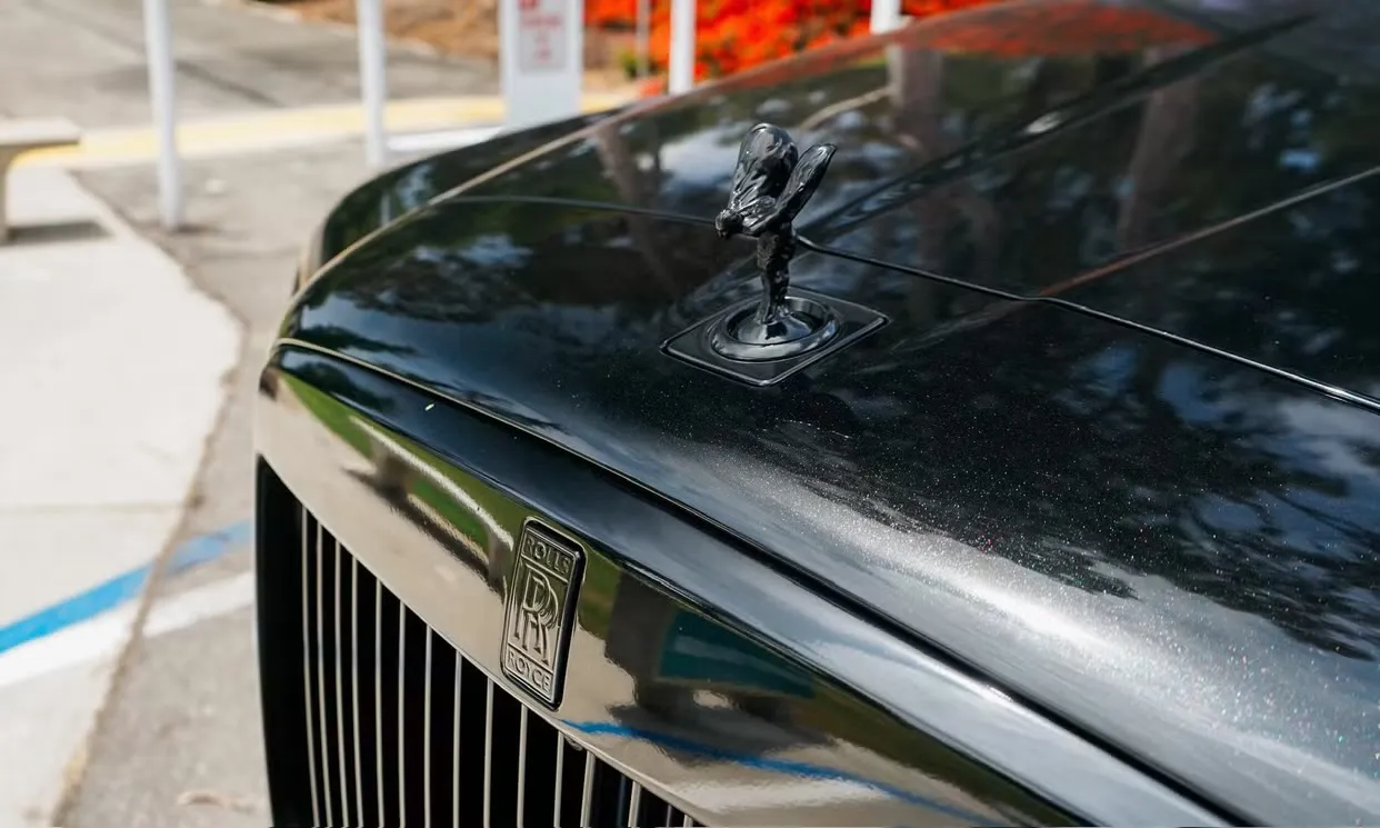 Rolls-Royce Cullinan, photo 5 for wedding car rental in Winnetka, CA