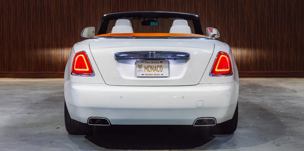 White Rolls Royce Dawn (Hermes), photo 6 for wedding car rental in Delaware White Rolls Royce Dawn (Hermes), photo 6 for wedding car rental in Delaware