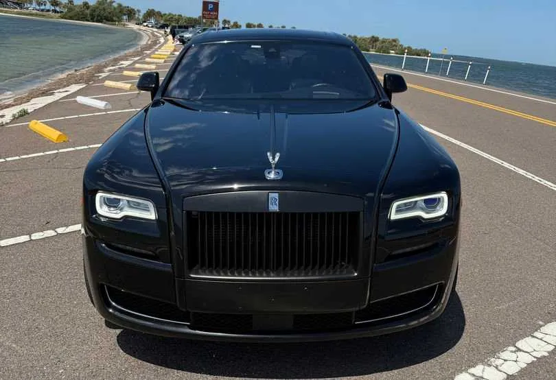 Rolls Royce Ghost Black Rolls Royce Ghost for wedding car rental