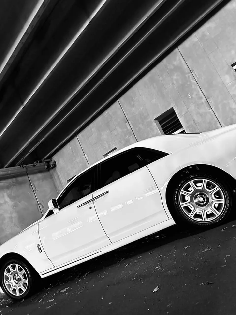 White Rolls-Royce Ghost Sedan exterior, photo 8 for wedding car rental in Capitol Planning Region, CT
