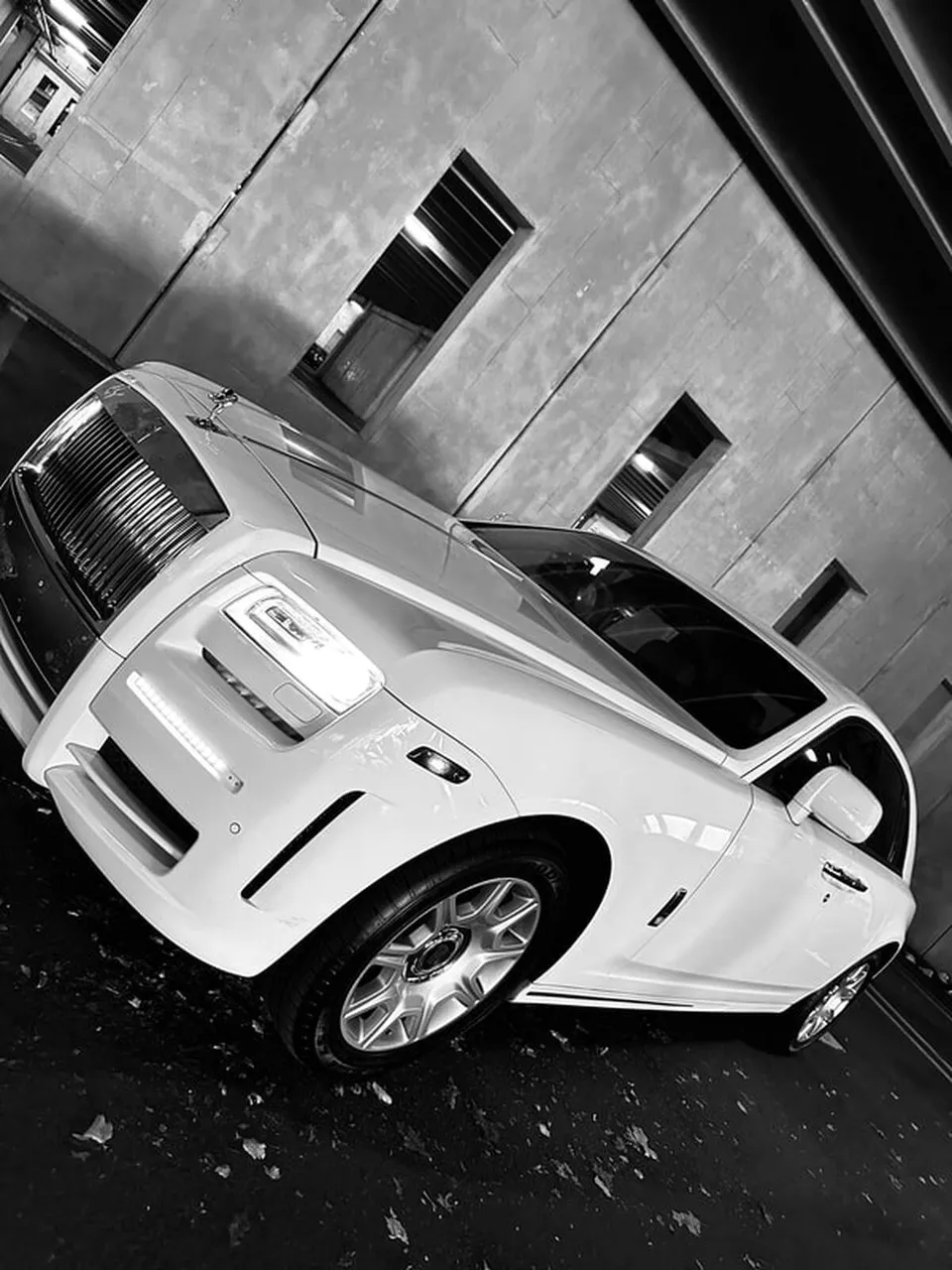 White Rolls-Royce Ghost Sedan exterior, photo 7 for wedding car rental in Capitol Planning Region, CT