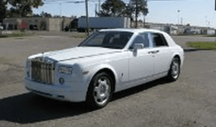 White Rolls Royce Phantom for wedding car rental in Missouri
